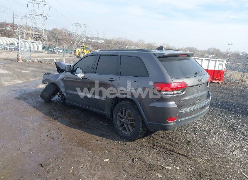 Photo 3 of 2016 Jeep Grand CHEROKEE 75TH ANNIVERSARY (VIN 1C4RJFAGXGC471150)