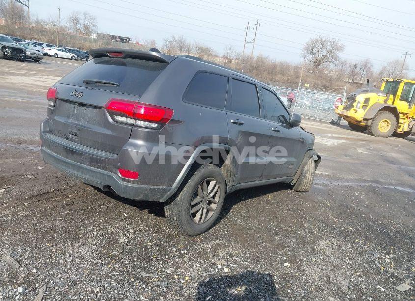 Photo 4 of 2016 Jeep Grand CHEROKEE 75TH ANNIVERSARY (VIN 1C4RJFAGXGC471150)