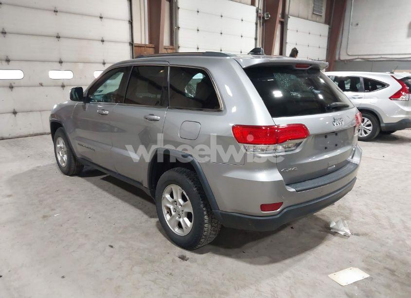 Photo 3 of 2017 Jeep Grand CHEROKEE LAREDO 4X4 (VIN 1C4RJFAGXHC749157)