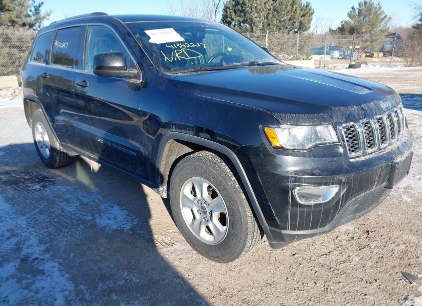 2017 Jeep Grand CHEROKEE LAREDO 4X4 (VIN 1C4RJFAGXHC784166) main photo