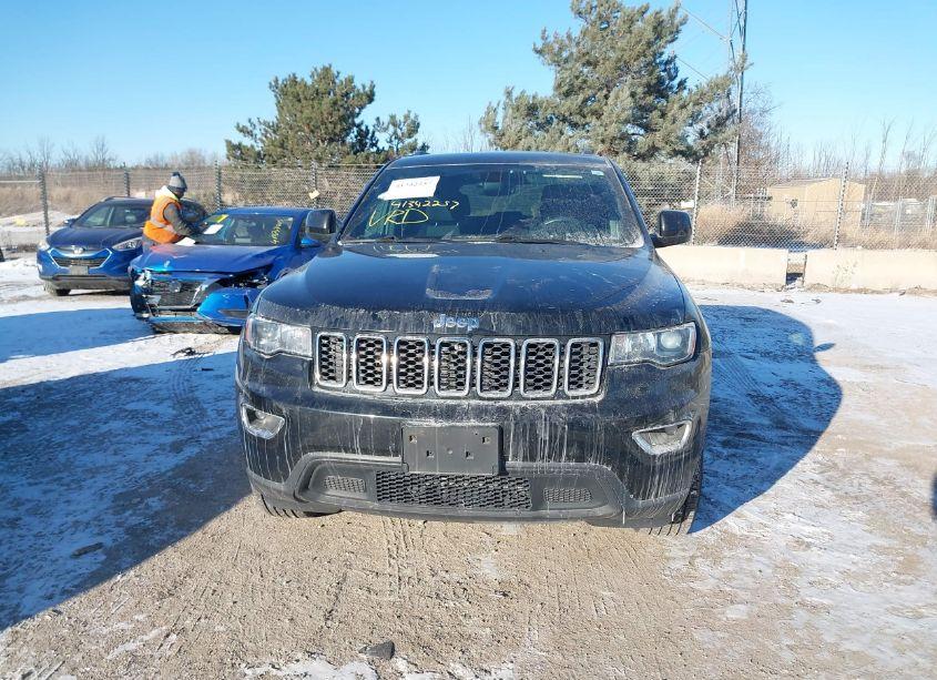 Photo 12 of 2017 Jeep Grand CHEROKEE LAREDO 4X4 (VIN 1C4RJFAGXHC784166)