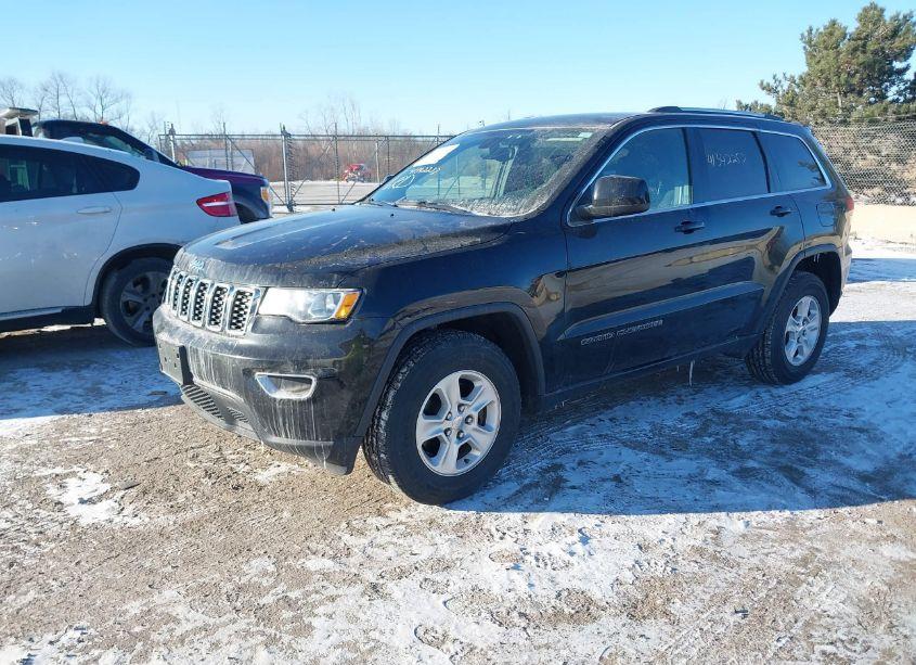 Photo 2 of 2017 Jeep Grand CHEROKEE LAREDO 4X4 (VIN 1C4RJFAGXHC784166)