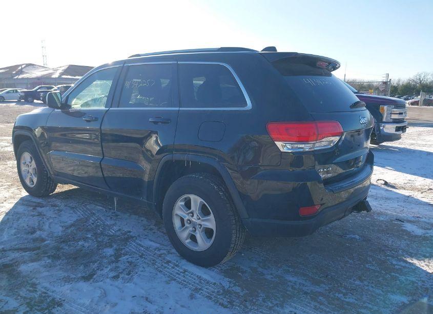 Photo 3 of 2017 Jeep Grand CHEROKEE LAREDO 4X4 (VIN 1C4RJFAGXHC784166)