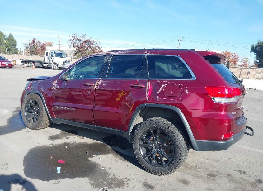 Photo 3 of 2017 Jeep Grand CHEROKEE LAREDO 4X4 (VIN 1C4RJFAGXHC784250)