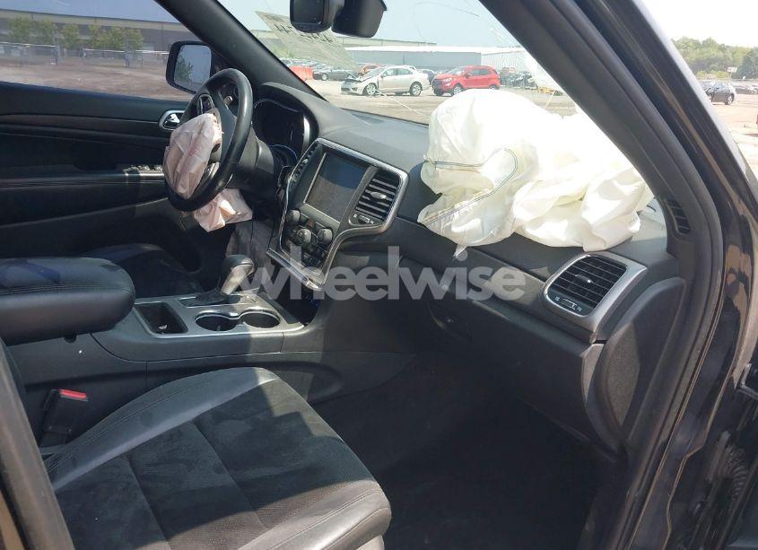 Photo 5 of 2017 Jeep Grand CHEROKEE ALTITUDE 4X4 (VIN 1C4RJFAGXHC818834)