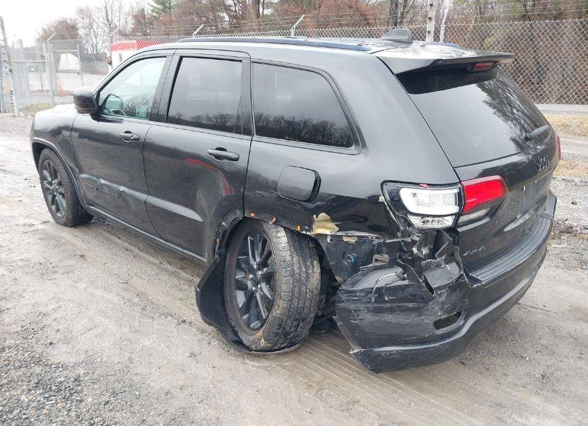 Photo 3 of 2018 Jeep Grand CHEROKEE ALTITUDE 4X4 (VIN 1C4RJFAGXJC119967)