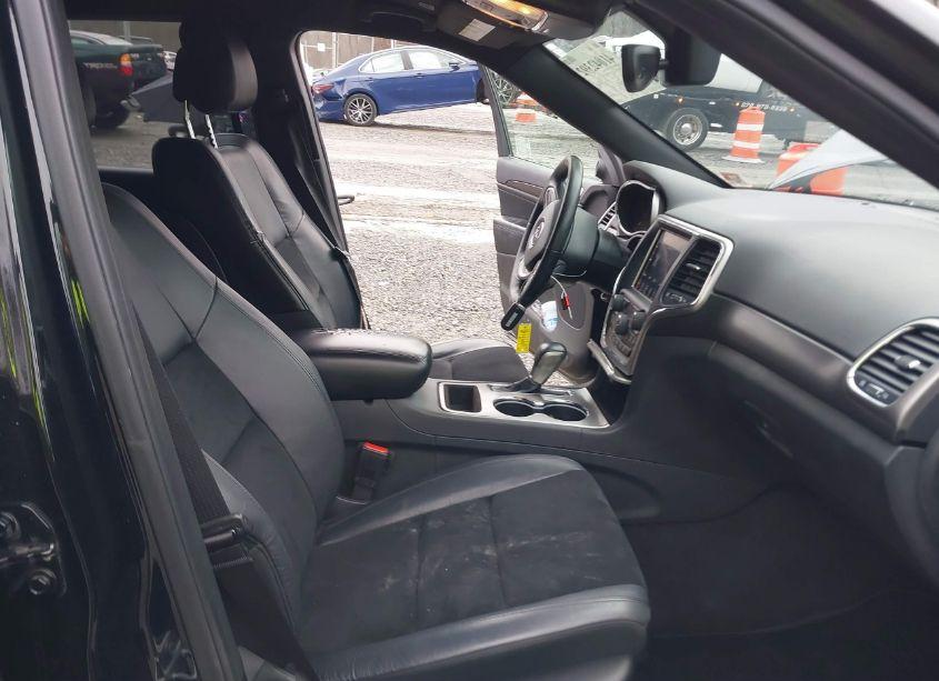 Photo 5 of 2018 Jeep Grand CHEROKEE ALTITUDE 4X4 (VIN 1C4RJFAGXJC119967)