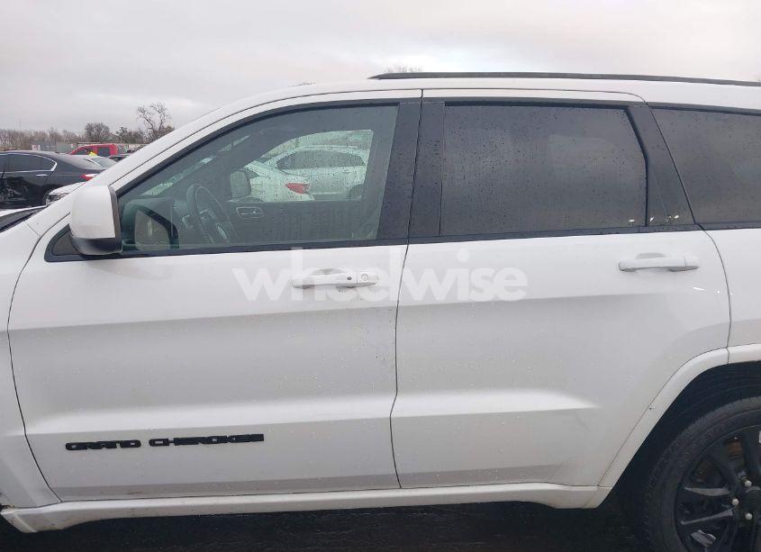 Photo 14 of 2018 Jeep Grand CHEROKEE ALTITUDE 4X4 (VIN 1C4RJFAGXJC123291)