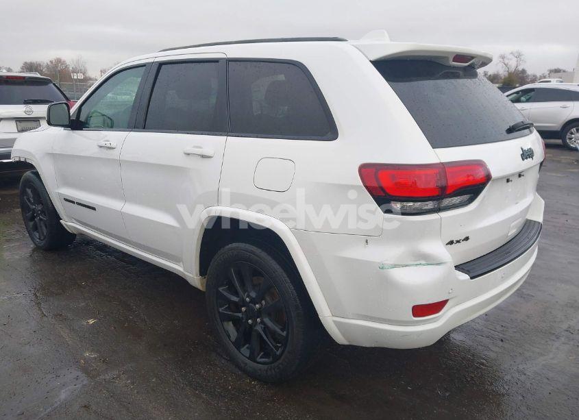 Photo 3 of 2018 Jeep Grand CHEROKEE ALTITUDE 4X4 (VIN 1C4RJFAGXJC123291)