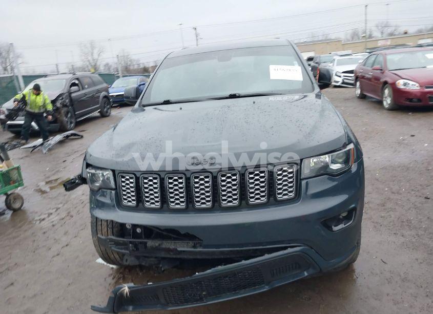 Photo 12 of 2018 Jeep Grand CHEROKEE ALTITUDE 4X4 (VIN 1C4RJFAGXJC137045)