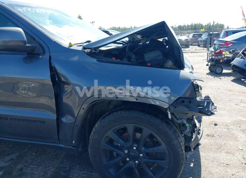 Photo 18 of 2018 Jeep Grand CHEROKEE ALTITUDE 4X4 (VIN 1C4RJFAGXJC139538)