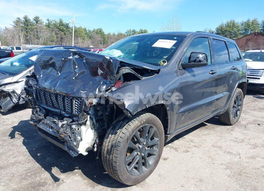 Photo 2 of 2018 Jeep Grand CHEROKEE ALTITUDE 4X4 (VIN 1C4RJFAGXJC139538)