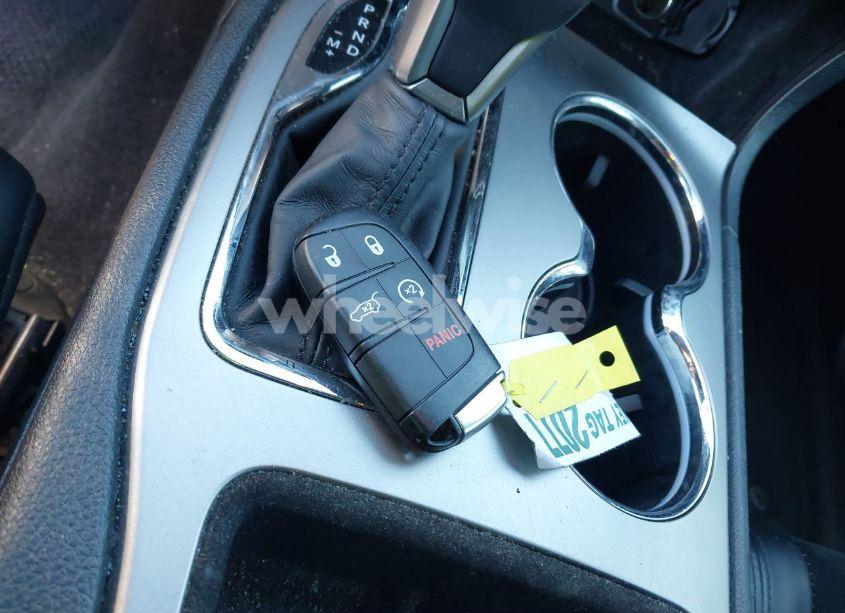 Photo 11 of 2018 Jeep Grand CHEROKEE ALTITUDE 4X4 (VIN 1C4RJFAGXJC172295)