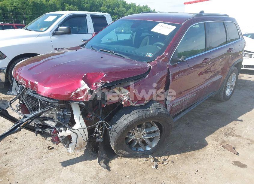 Photo 2 of 2018 Jeep Grand CHEROKEE LAREDO E 4X4 (VIN 1C4RJFAGXJC280612)