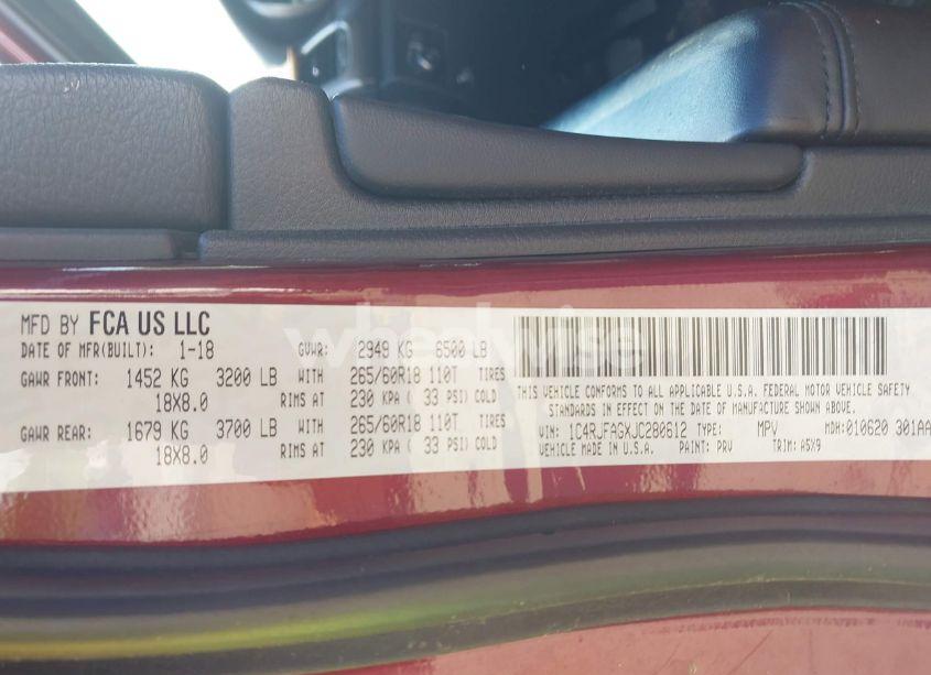 Photo 9 of 2018 Jeep Grand CHEROKEE LAREDO E 4X4 (VIN 1C4RJFAGXJC280612)