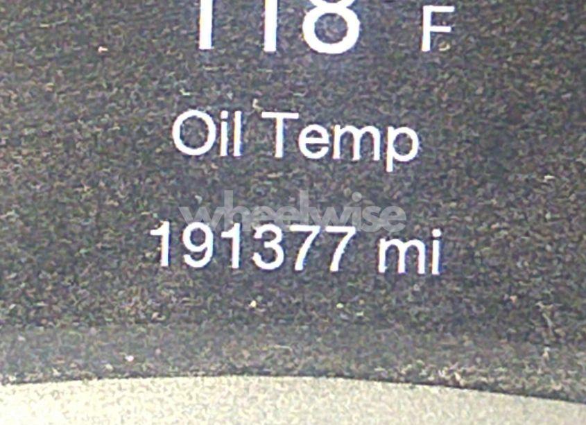 Photo 15 of 2018 Jeep Grand CHEROKEE LAREDO E 4X4 (VIN 1C4RJFAGXJC318016)