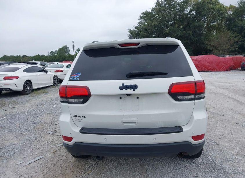 Photo 16 of 2018 Jeep Grand CHEROKEE UPLAND 4X4 (VIN 1C4RJFAGXJC352358)