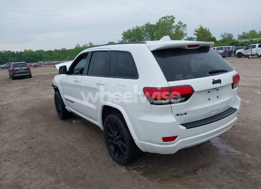 Photo 3 of 2018 Jeep Grand CHEROKEE ALTITUDE 4X4 (VIN 1C4RJFAGXJC357320)