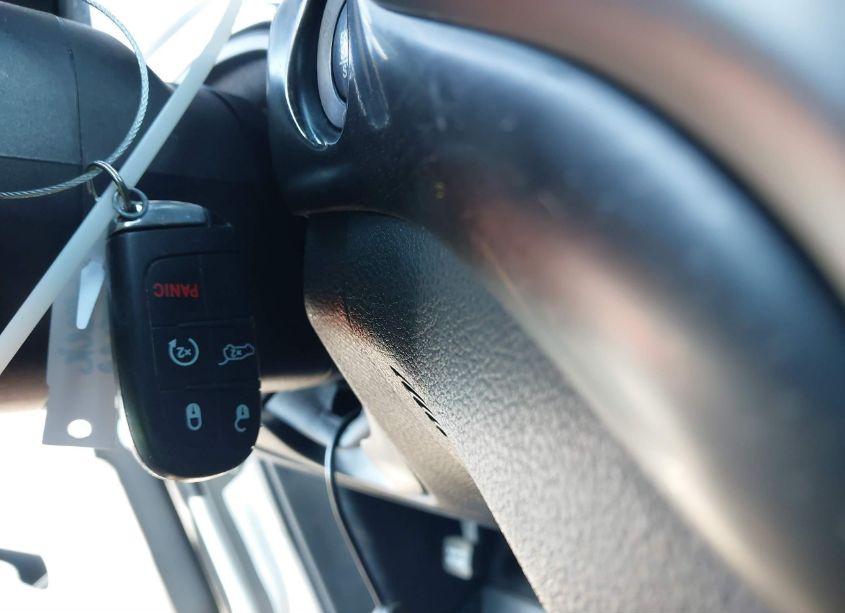 Photo 11 of 2018 Jeep Grand CHEROKEE UPLAND 4X4 (VIN 1C4RJFAGXJC423087)