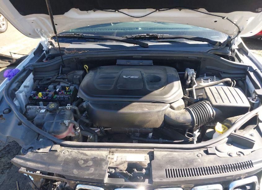 Photo 10 of 2018 Jeep Grand CHEROKEE LAREDO E 4X4 (VIN 1C4RJFAGXJC506633)