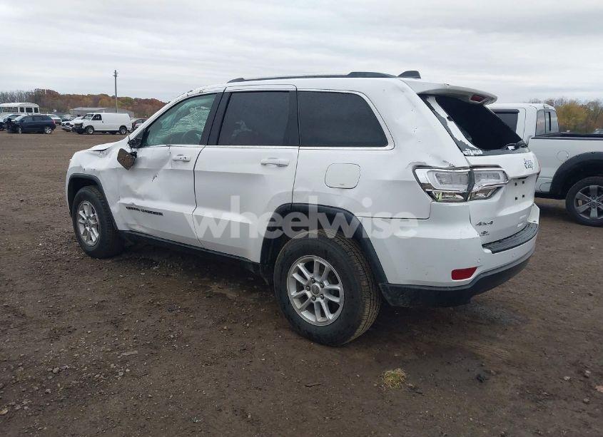 Photo 3 of 2019 Jeep Grand CHEROKEE LAREDO (VIN 1C4RJFAGXKC686682)