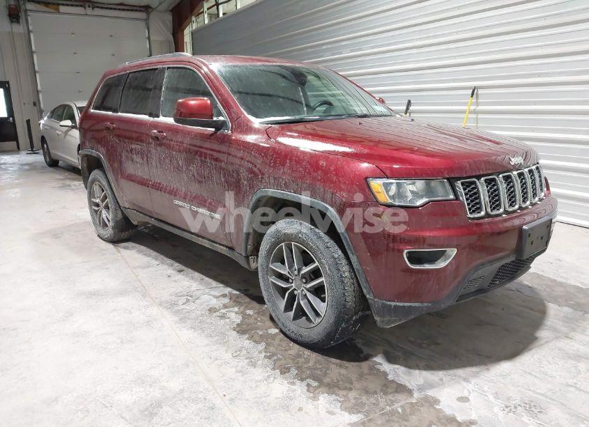 2019 Jeep Grand CHEROKEE LAREDO E 4X4 (VIN 1C4RJFAGXKC818887) main photo