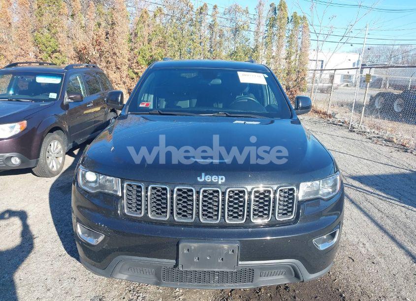 Photo 12 of 2020 Jeep Grand CHEROKEE LAREDO E 4X4 (VIN 1C4RJFAGXLC241957)