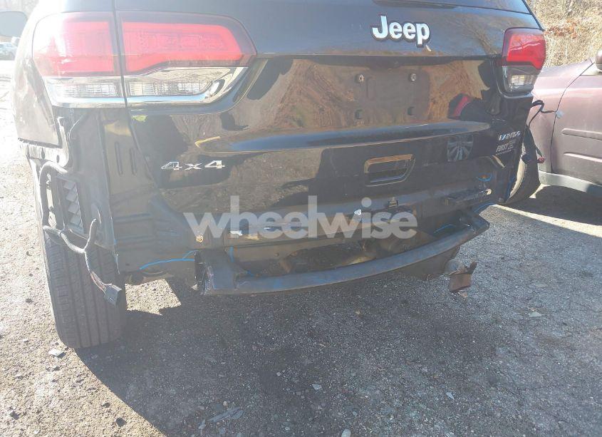 Photo 17 of 2020 Jeep Grand CHEROKEE LAREDO E 4X4 (VIN 1C4RJFAGXLC241957)