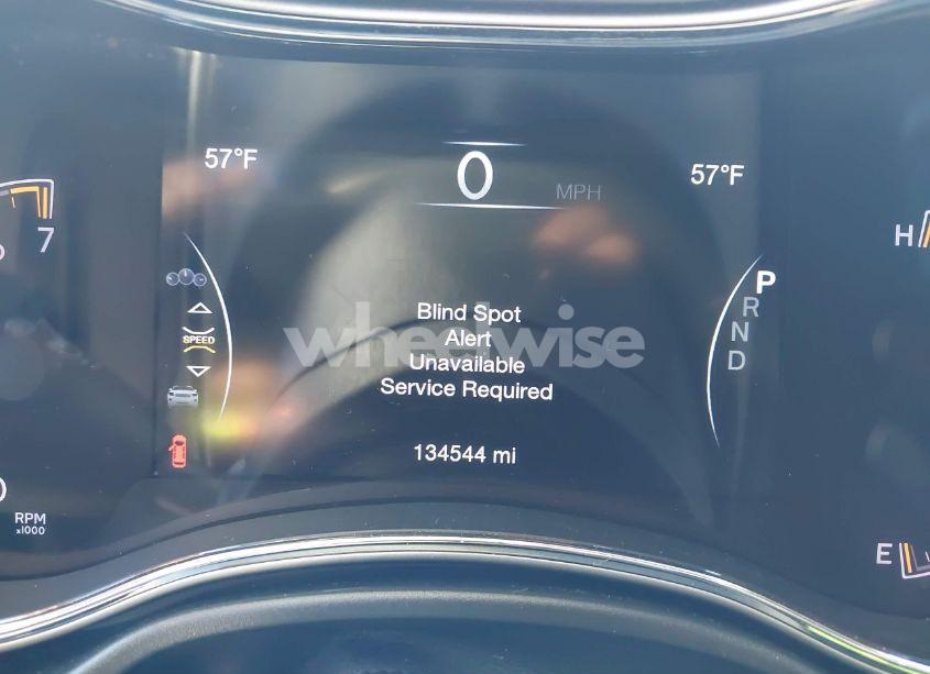 Photo 7 of 2020 Jeep Grand CHEROKEE LAREDO E 4X4 (VIN 1C4RJFAGXLC241957)