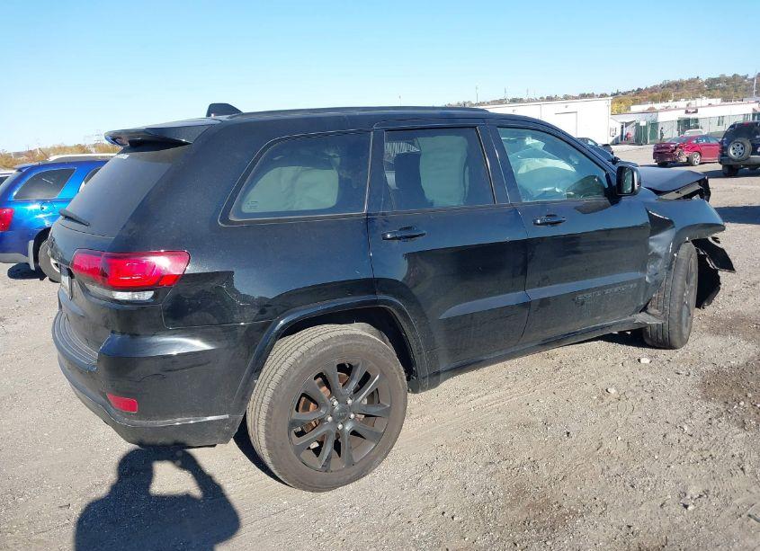 Photo 4 of 2020 Jeep Grand CHEROKEE ALTITUDE 4X4 (VIN 1C4RJFAGXLC363427)