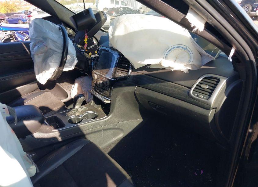 Photo 5 of 2020 Jeep Grand CHEROKEE ALTITUDE 4X4 (VIN 1C4RJFAGXLC363427)