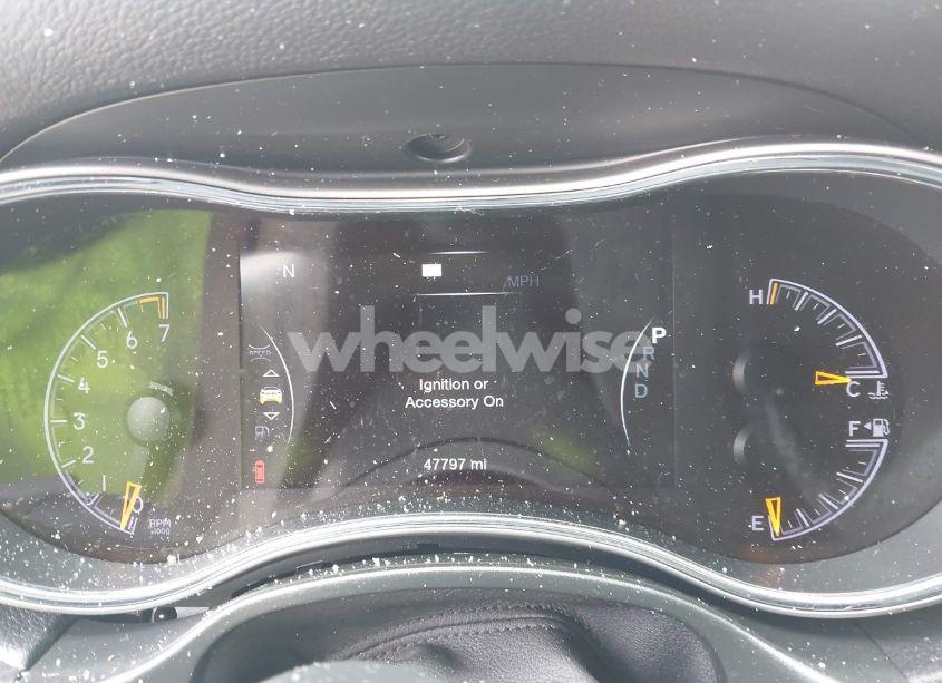 Photo 7 of 2021 Jeep Grand CHEROKEE LAREDO X 4X4 (VIN 1C4RJFAGXMC516180)