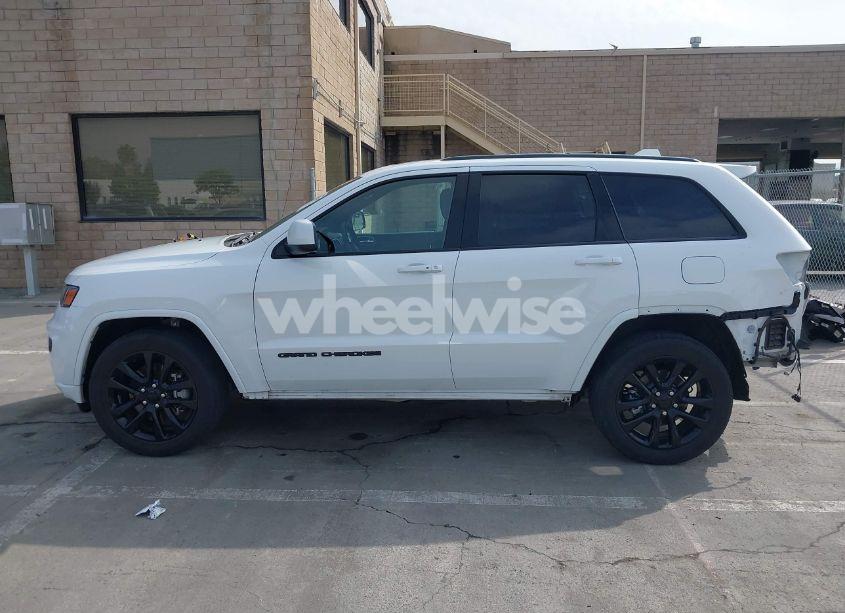 Photo 15 of 2021 Jeep Grand CHEROKEE LAREDO X 4X4 (VIN 1C4RJFAGXMC652969)