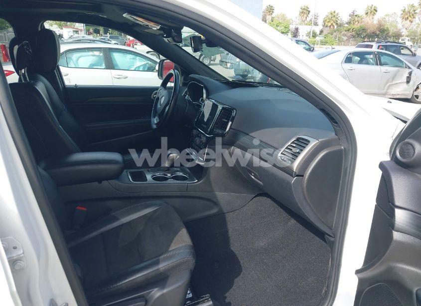 Photo 5 of 2021 Jeep Grand CHEROKEE LAREDO X 4X4 (VIN 1C4RJFAGXMC652969)