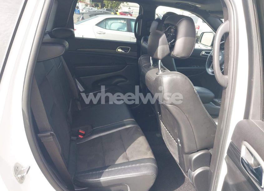 Photo 8 of 2021 Jeep Grand CHEROKEE LAREDO X 4X4 (VIN 1C4RJFAGXMC652969)