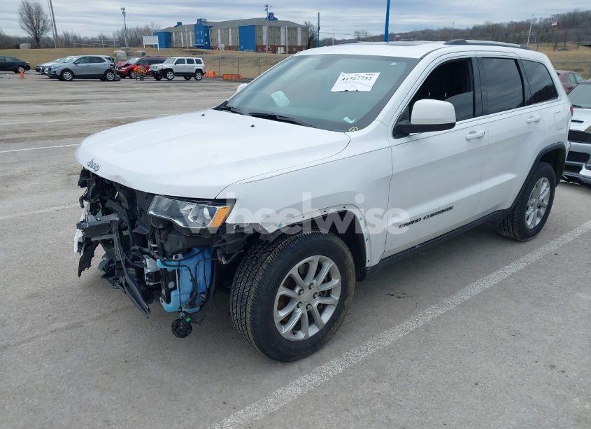 Photo 2 of 2021 Jeep Grand CHEROKEE LAREDO E 4X4 (VIN 1C4RJFAGXMC687897)