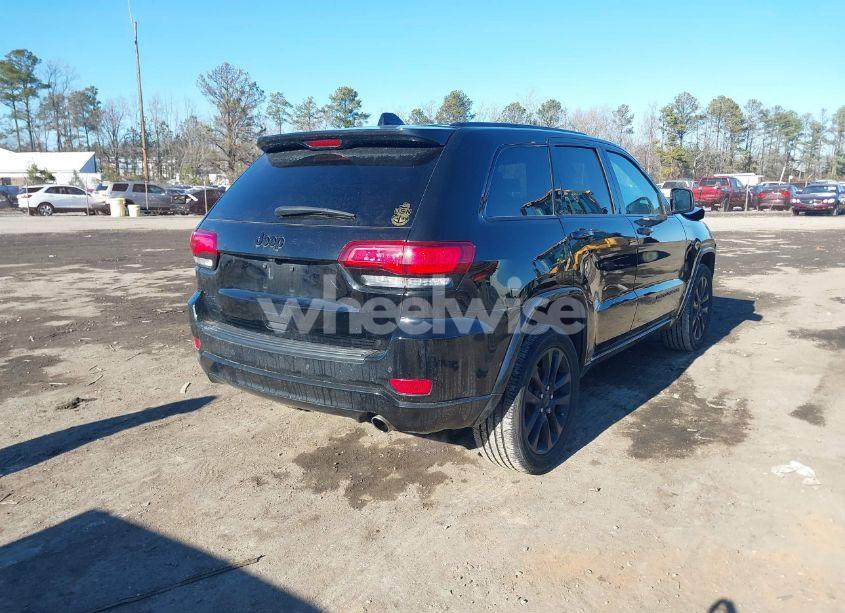 Photo 4 of 2021 Jeep Grand CHEROKEE LAREDO X 4X4 (VIN 1C4RJFAGXMC810999)