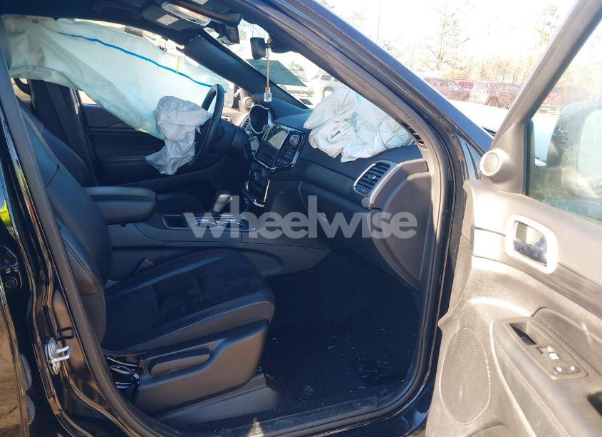 Photo 5 of 2021 Jeep Grand CHEROKEE LAREDO X 4X4 (VIN 1C4RJFAGXMC810999)