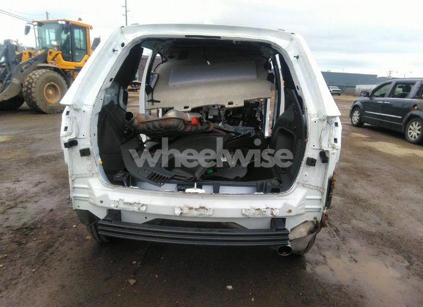 Photo 16 of 2022 Jeep Grand CHEROKEE WK LAREDO X 4X4 (VIN 1C4RJFAGXNC112636)