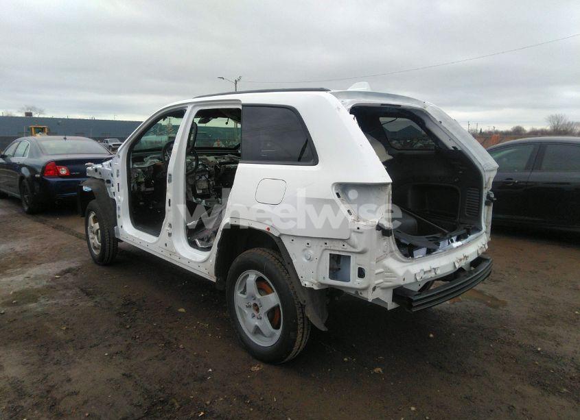 Photo 3 of 2022 Jeep Grand CHEROKEE WK LAREDO X 4X4 (VIN 1C4RJFAGXNC112636)