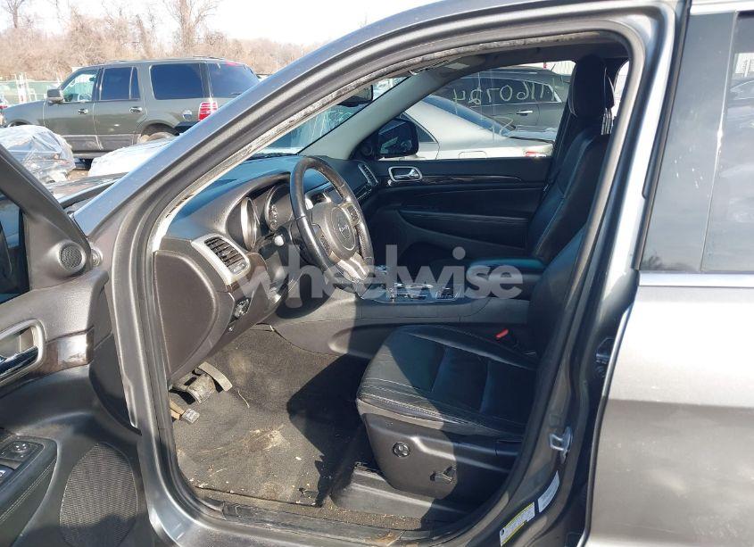 Photo 5 of 2012 Jeep Grand CHEROKEE LAREDO (VIN 1C4RJFAT0CC246145)