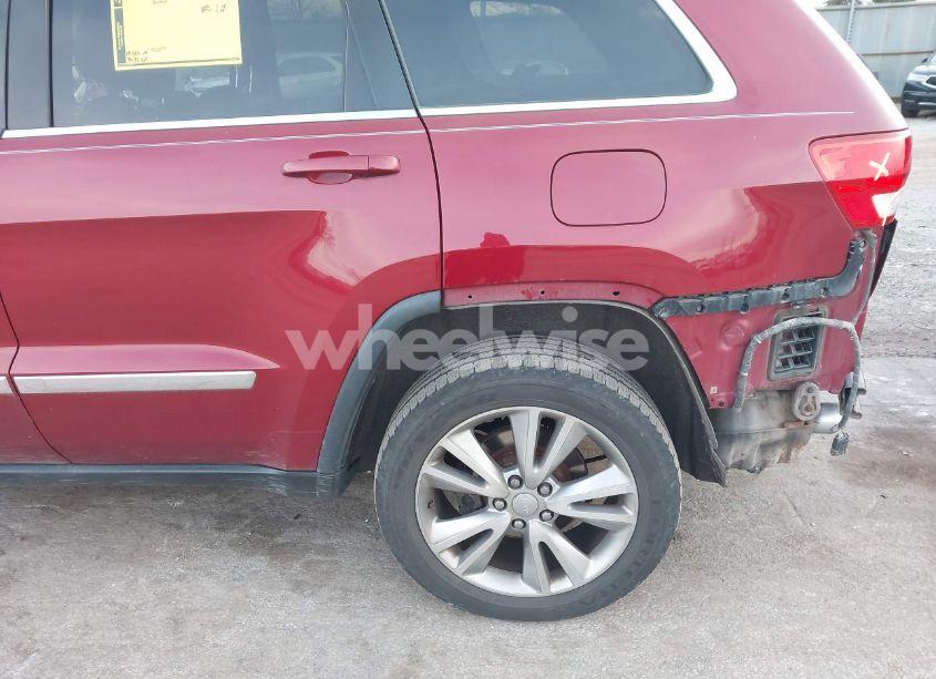 Photo 20 of 2013 Jeep Grand CHEROKEE LAREDO (VIN 1C4RJFAT0DC533292)