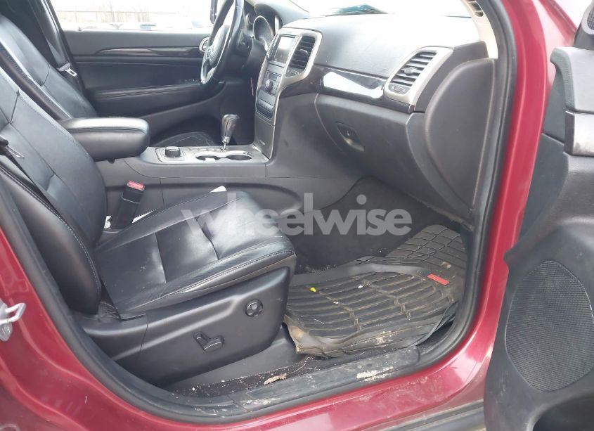 Photo 5 of 2013 Jeep Grand CHEROKEE LAREDO (VIN 1C4RJFAT0DC533292)