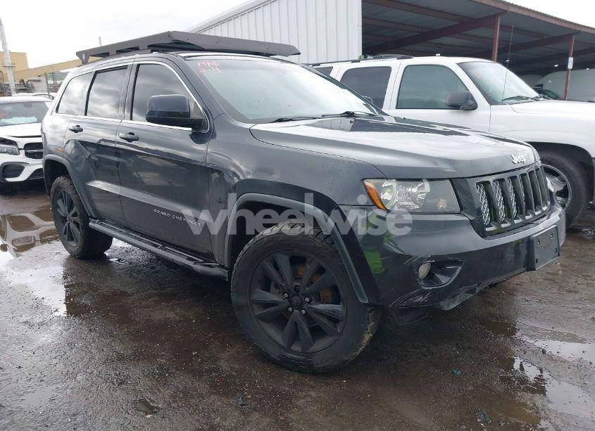 2013 Jeep Grand CHEROKEE LAREDO ALTITUDE (VIN 1C4RJFAT0DC619086) main photo
