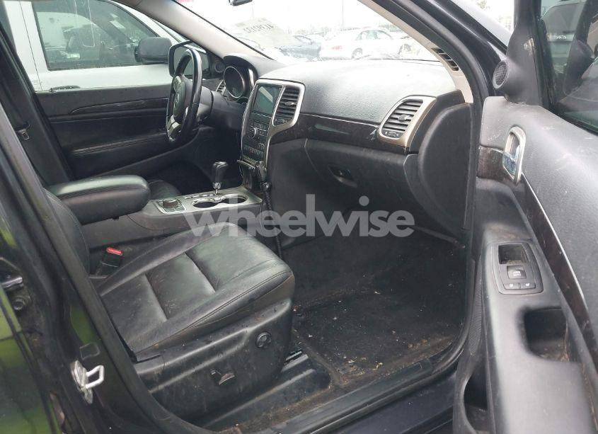 Photo 5 of 2013 Jeep Grand CHEROKEE LAREDO ALTITUDE (VIN 1C4RJFAT0DC619086)