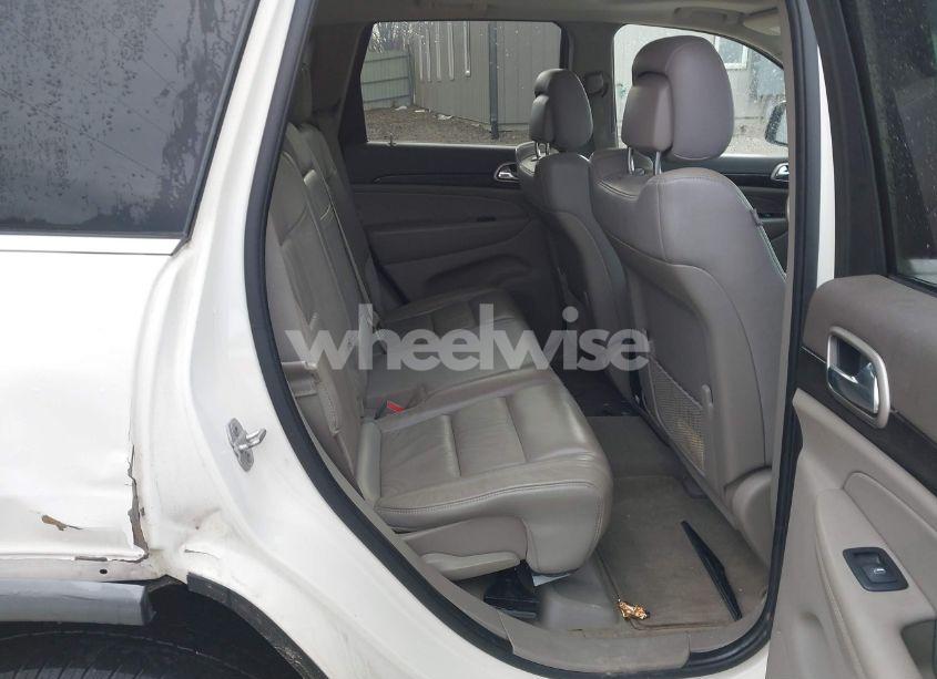 Photo 8 of 2012 Jeep Grand CHEROKEE LAREDO (VIN 1C4RJFAT1CC159015)