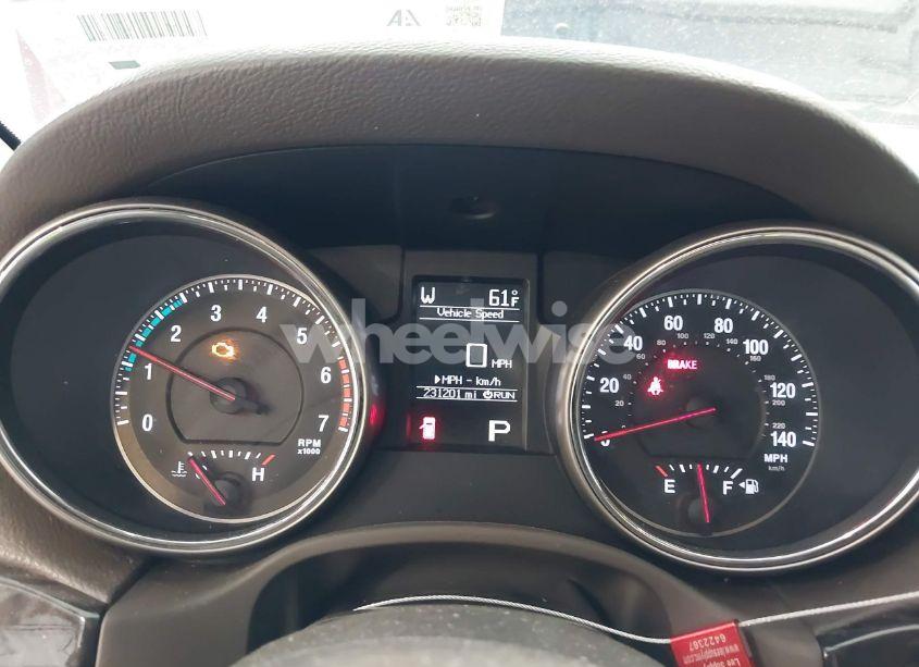 Photo 7 of 2012 Jeep Grand CHEROKEE LAREDO (VIN 1C4RJFAT1CC206298)