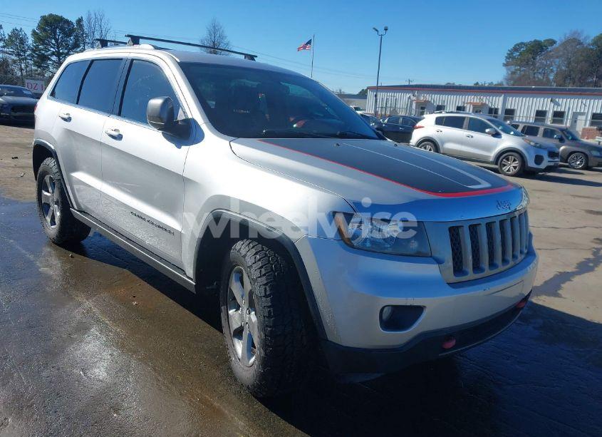 2013 Jeep Grand CHEROKEE LAREDO TRAILHAWK (VIN 1C4RJFAT1DC615693) main photo