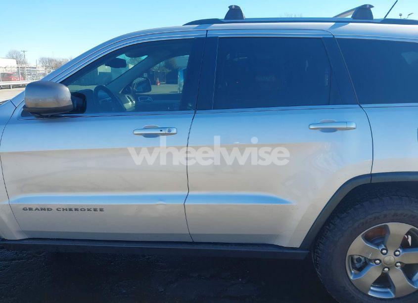 Photo 14 of 2013 Jeep Grand CHEROKEE LAREDO TRAILHAWK (VIN 1C4RJFAT1DC615693)