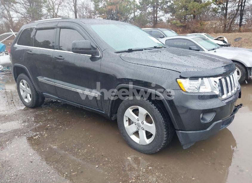 2012 Jeep Grand CHEROKEE LAREDO (VIN 1C4RJFAT4CC111783) main photo